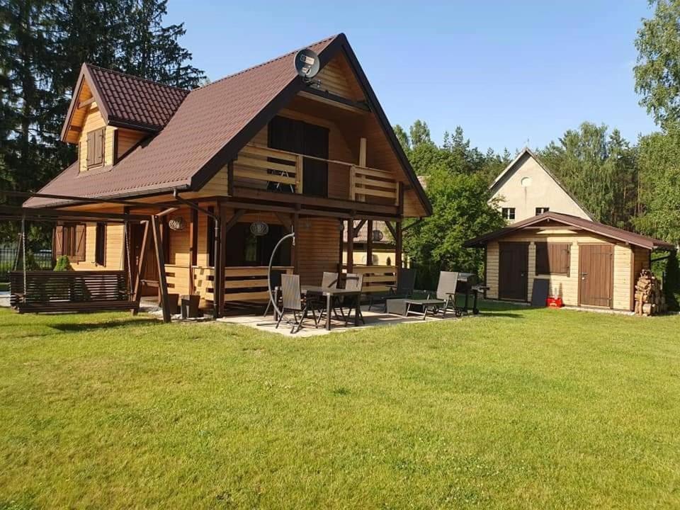 فيلا Dom Letniskowy Zielonowo المظهر الخارجي الصورة